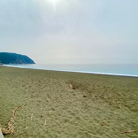 La Rosa * Riva Trigoso