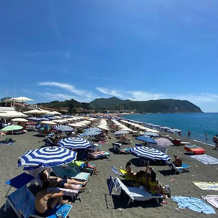 La Rosa Riva Trigoso